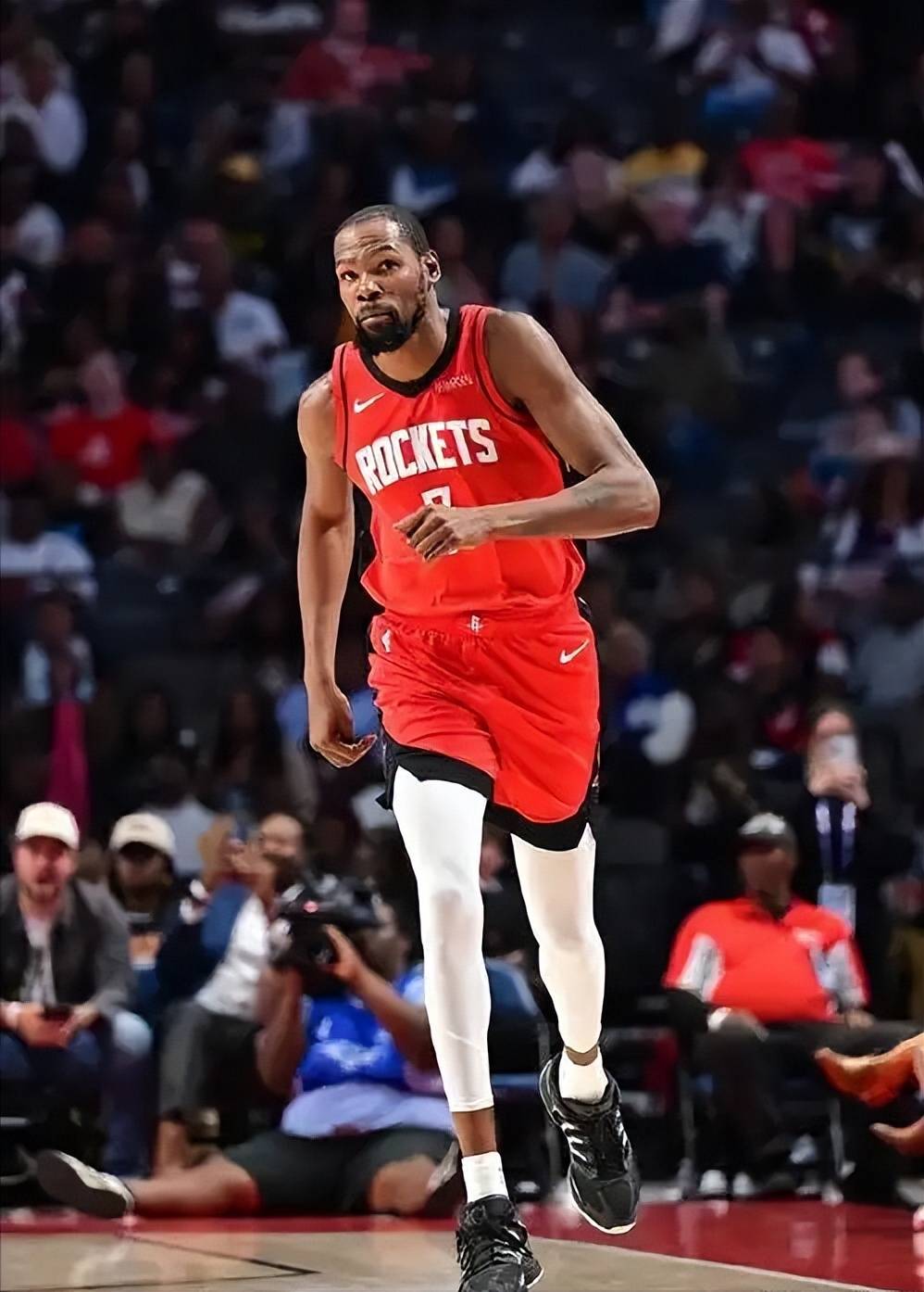 若新援展现 若新援展现